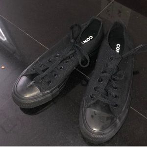 Converse Low Top All black